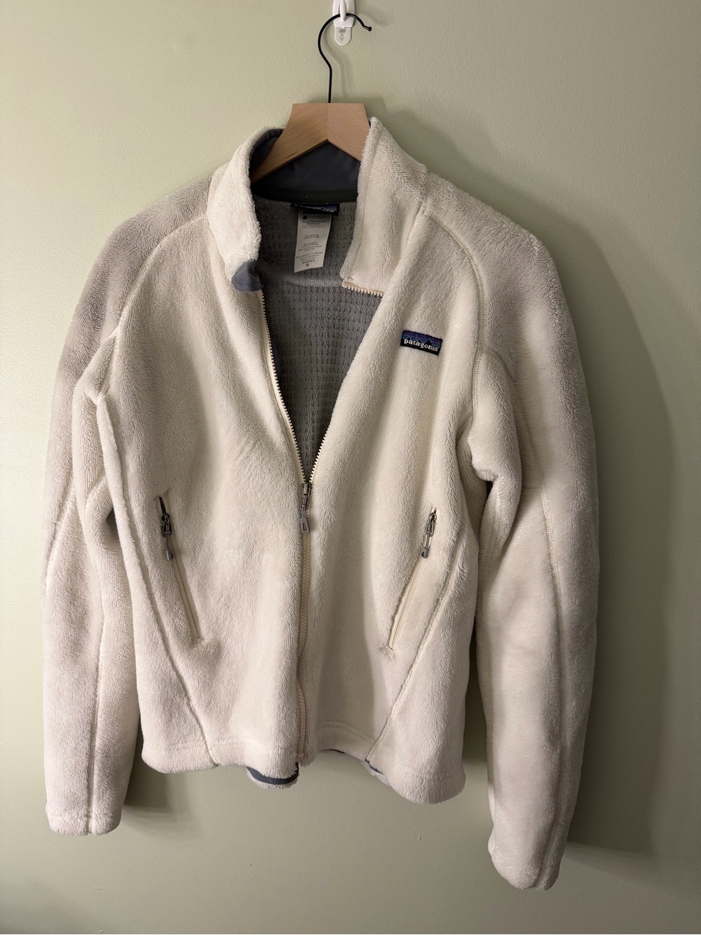 Patagonia Cream Women's Teddy Fleece Jacket - Full Zip